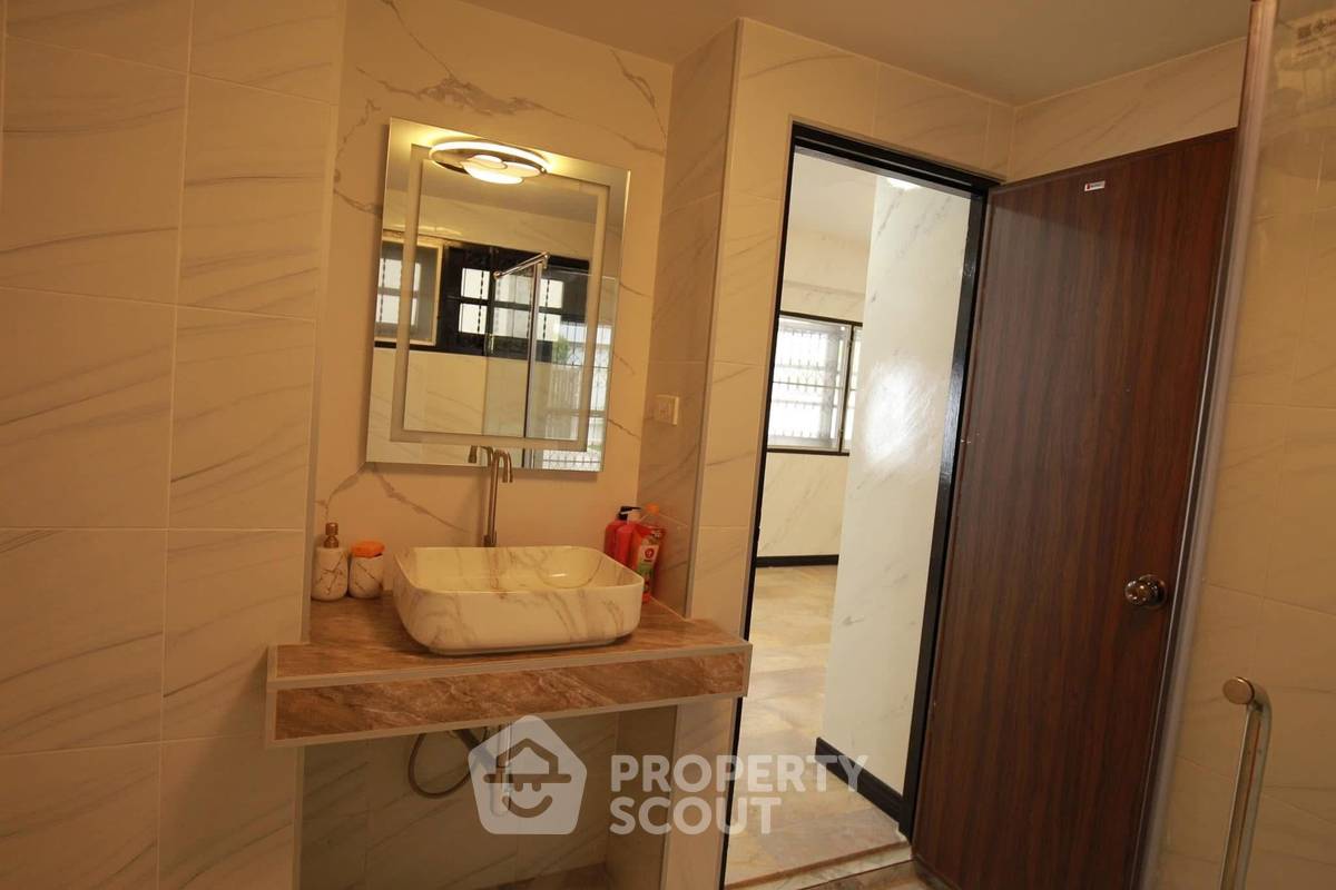 รูป บ้าน 3-ห้องนอน ใกล้ ชายหาดนาเกลือ (ID 2217643) - รูปที่ 24/24