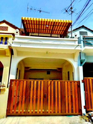 Townhouses for rent วิทยาลัยการจัดการเพชรเกษม : Central Rama 2 2.9km. Thai Watsadu Rama2 1km. Townhouse for rent 3-storey 18 sq.wa., 210 sq.m.