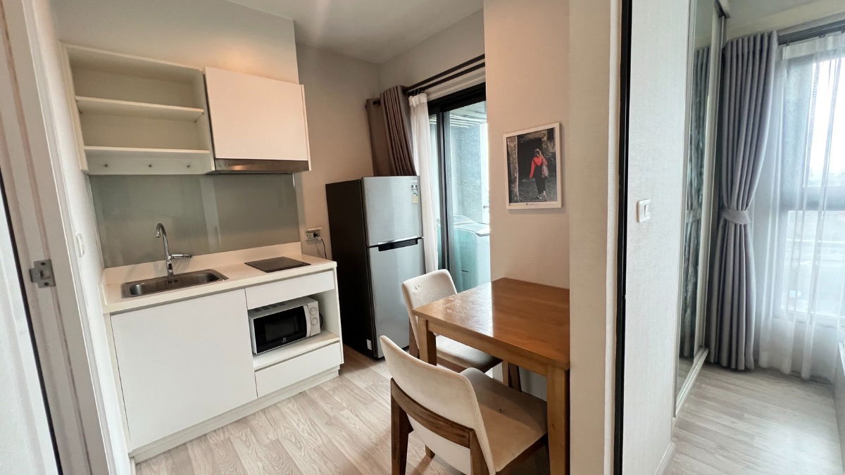 picture For rent The privacy Rama 9 -  studio room fully furnished. Nearby ARL Ramkhamhaeng, ready to move in - 4/9