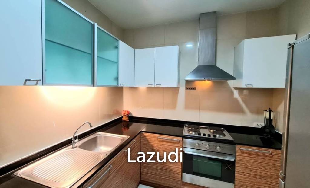 picture 2 bedrooms, 1 bathroom 160  Sq.m. at Piyathip Place - 9/11