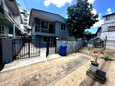 Houses for rent Din Daeng : 🔺🔺Single house, Soi saeng UthaithipFully Furniture🔺🔺