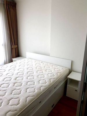 Condos for rent : Condo for rent: Lumpini Place Rama 4 - Kluai Nam Thai, ready to move in. If interested, contact Line @goodmanpro or call 0999029192.