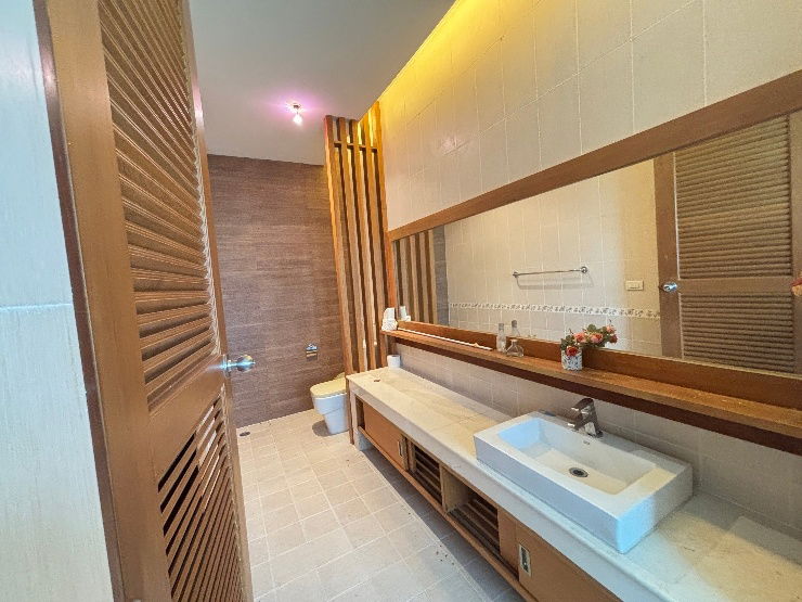 picture Big house 1 rai, Panya Inthra P4, Pool Villa for big family or company - 36/50