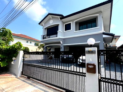 Houses for sale : P0110 House for Sale - Mantana Village Srinakarin - Bangna