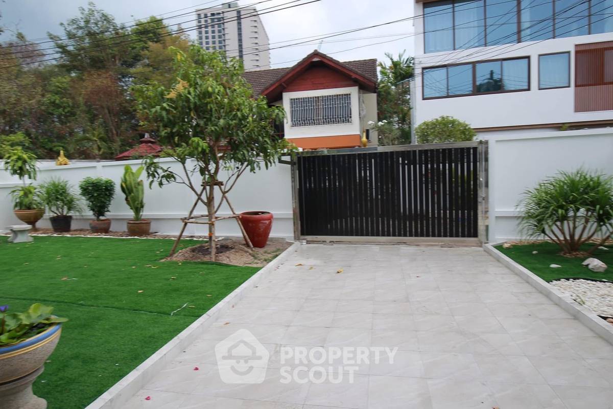 รูป บ้าน 3-ห้องนอน ใกล้ ชายหาดนาเกลือ (ID 2217643) - รูปที่ 19/24