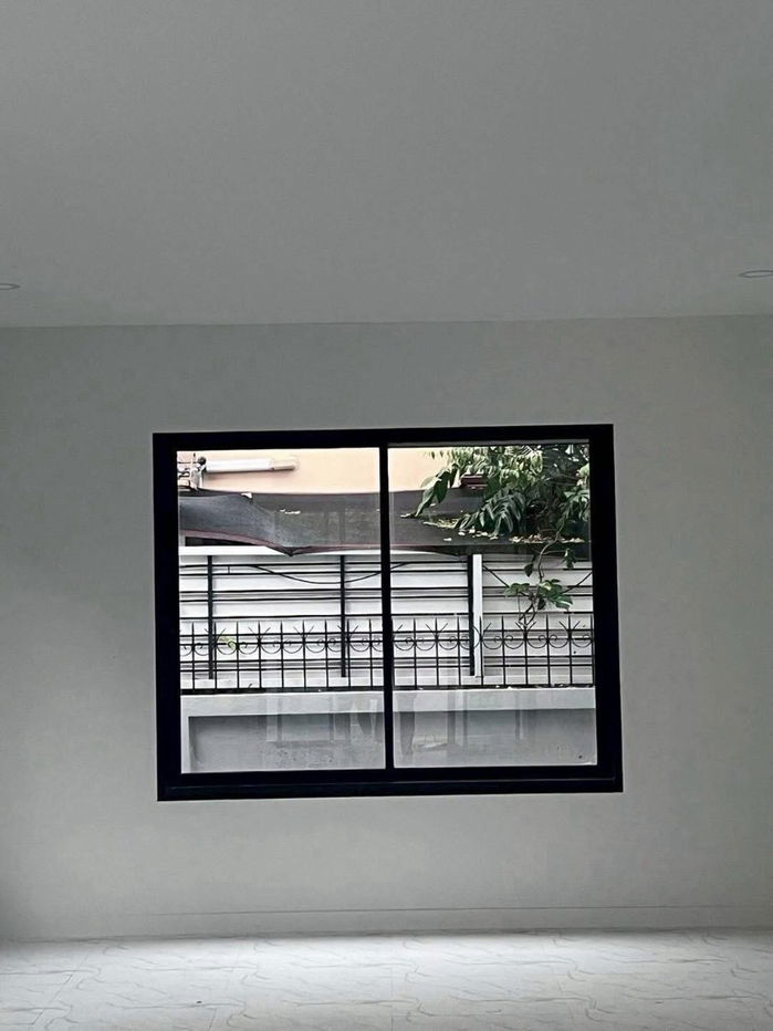 รูป P0110 ขายบ้านเดี่ยว 2 ชั้น หมู่บ้านมัณฑนา (ศรีนครินทร์–บางนา) โดย Land & Houses - รูปที่ 10/16