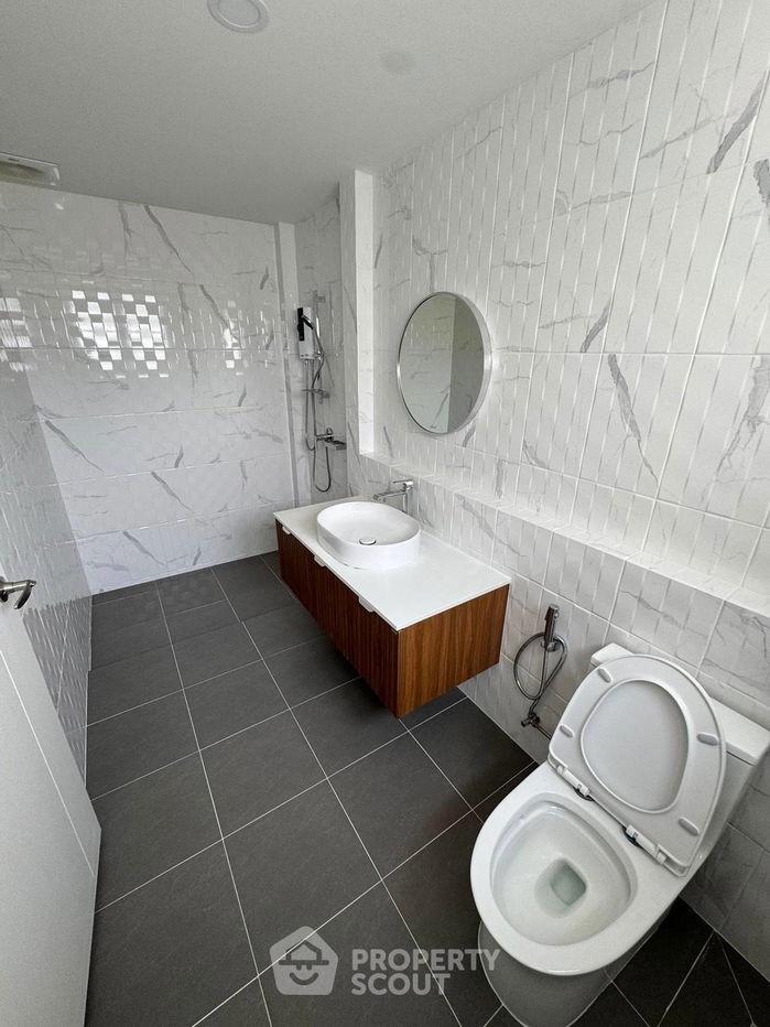 picture 4-BR House in Bang Phriang (ID 2217641) - 13/35