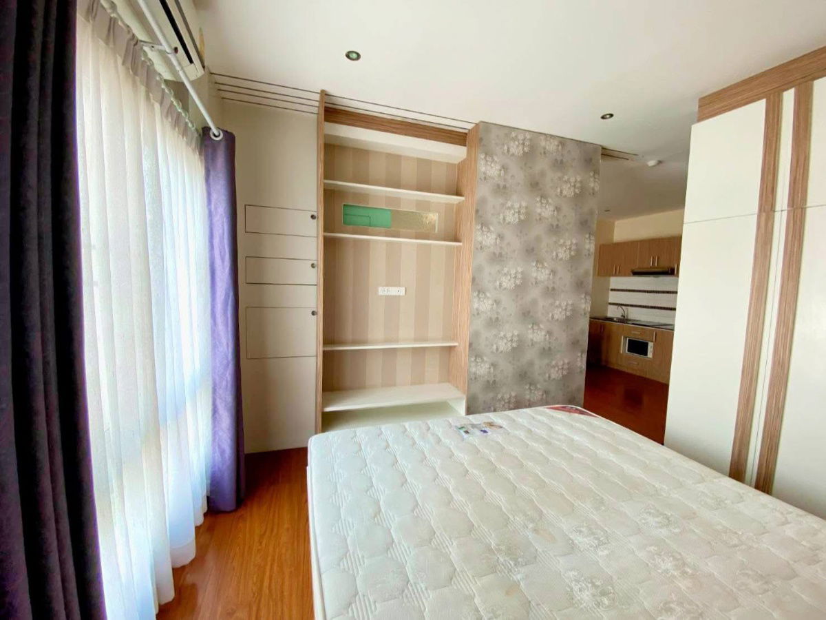 picture Promt condo size 35 sq.m.next to Maya and Nimman Road, within walking distance, for rent only 12,000 baht per month!! The room is ready to move in on - 2/11