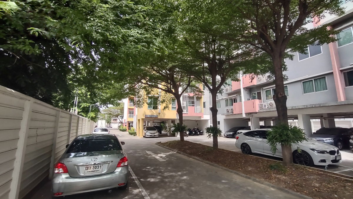 picture 1-bedroom condo for sale by owner **Not affected by the earthquake**  - 11/11