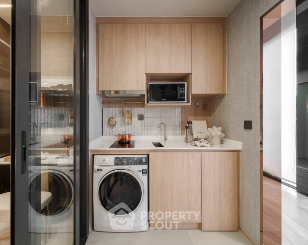 picture 1-BR Condo at Life Charoennakhon-Sathorn near BTS Krung Thon Buri (ID 1971349) - 10/12