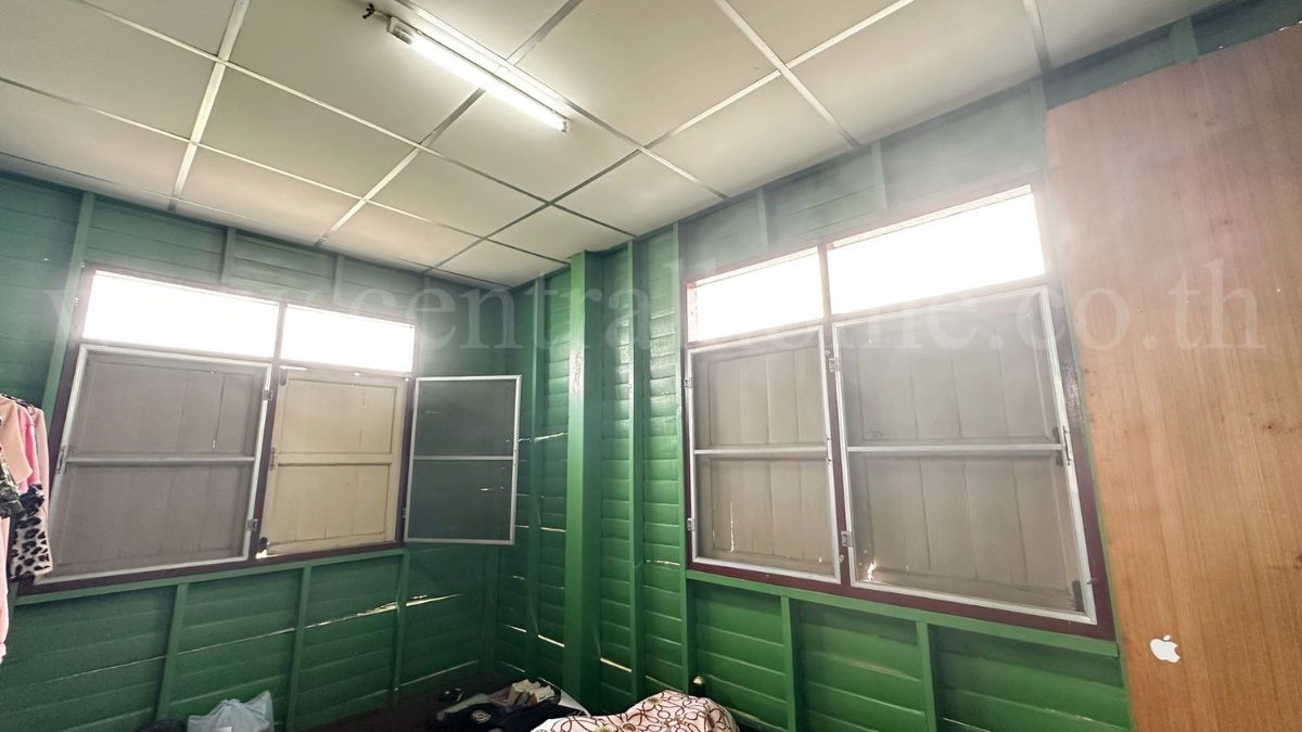 รูป บ้านเดี่ยว พร้อมที่ดิน 93 ตร.วา พหลโยธิน 52 ราคาถูก ทำเลดี - รูปที่ 7/16