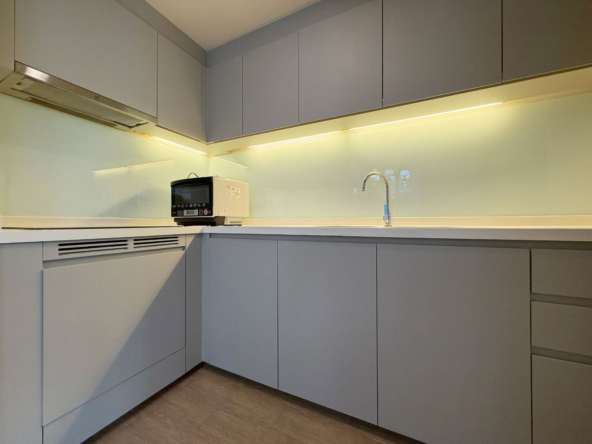picture Condo for rent Liv@49, special unit, beautiful room, fully furnished and ready to move in, only 300m from BTS Thonglor - RW006710 - 22/23