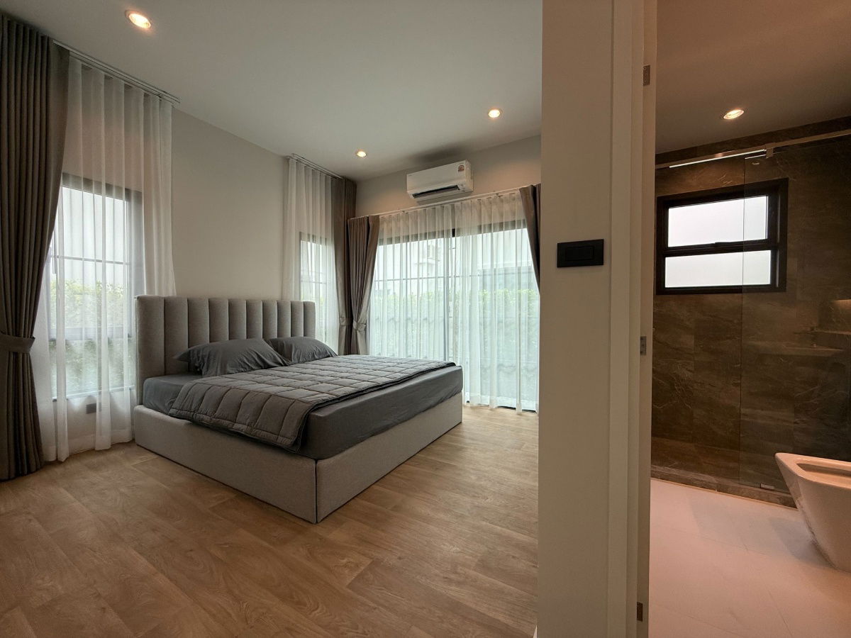 รูป ขายบ้านเดี่ยว : บ้านเดี่ยว  เศรษฐสิริ บางนา กม.10  แบบ AUSTEN (Rt-01)  - รูปที่ 6/23