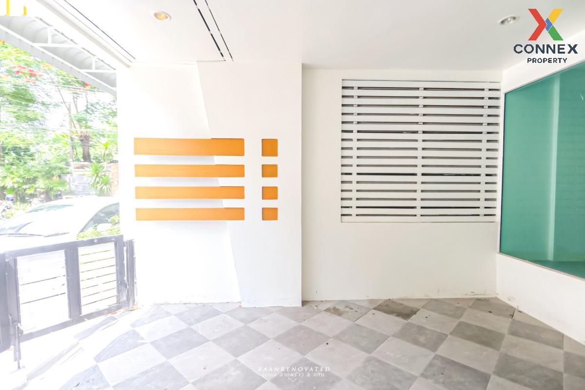 picture For Sale Townhouse/Townhome  , Sriwara Town in Town , newly renovated , Phlapphla , Wang Thong Lang , Bangkok , CX-125992 ✅ Live chat with us ADD LINE @connexproperty ✅  - 3/12