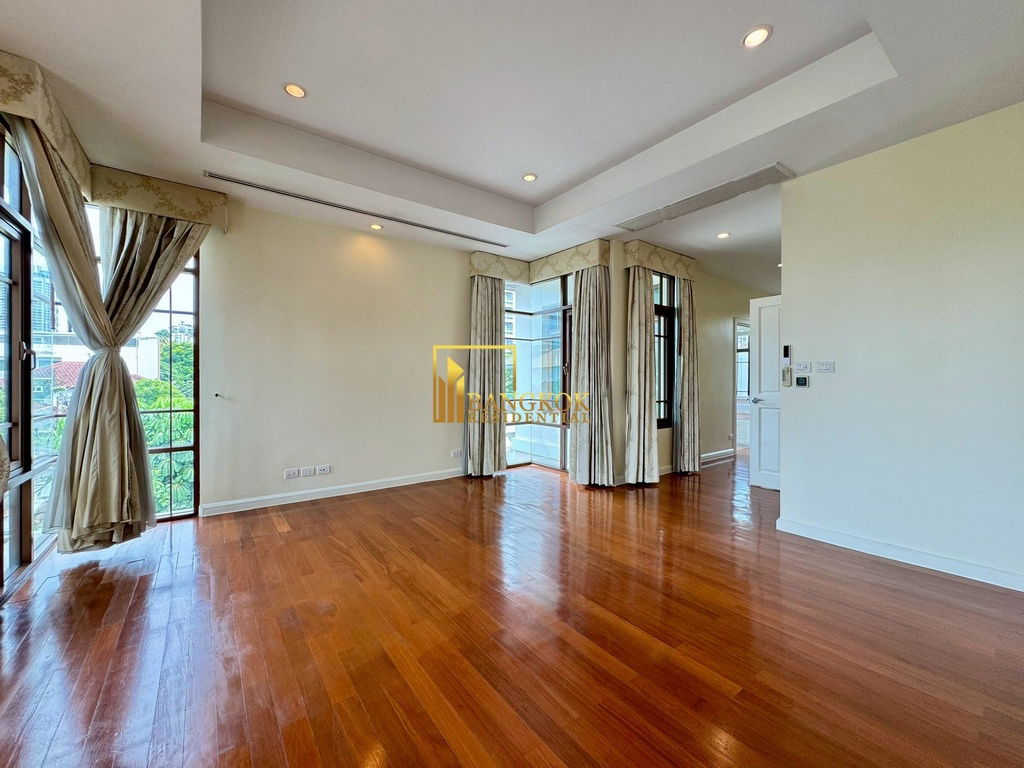 รูป Baan Sansiri 67 | Luxurious 4 Bed Pool Villa in Phra Khanong - BR7959SH - รูปที่ 25/68