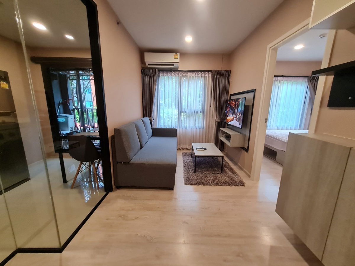 picture Escent Ville Chiang Mai, 3rd Floor, Pool View – 13,000 THB/month  - 12/13