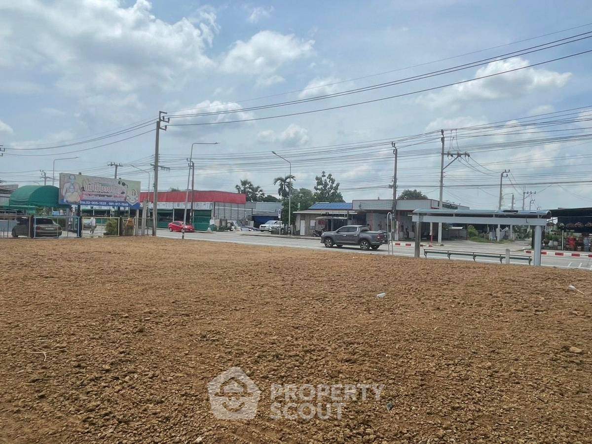 รูป ที่ดินสำหรับปล่อยเช่า 1,416 ตารางเมตร แถว ใน สามวาตะวันตก (ID 2217395) - รูปที่ 3/5