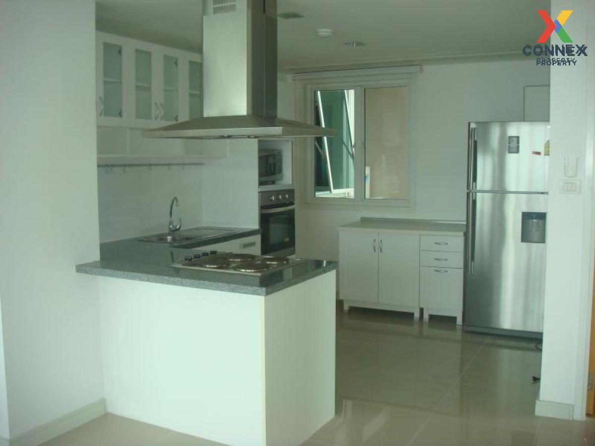 picture 🔥🔥🔥 FOR RENT condo , Fullerton Sukhumvit , BTS-Ekkamai , Khlong Tan Nuea , Watthana , Bangkok , CX-09895 ✅ Live chat with us ADD LINE @connexproperty ✅ 🔥🔥🔥 - 3/6