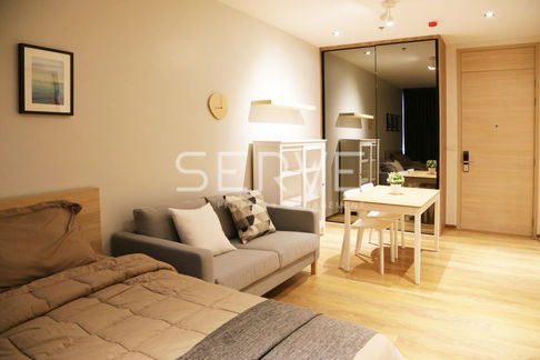 Nice Room Studio High Fl 25+ with City view (North side) Close to BTS Phrom Phong / Condo for Rent-Park 24