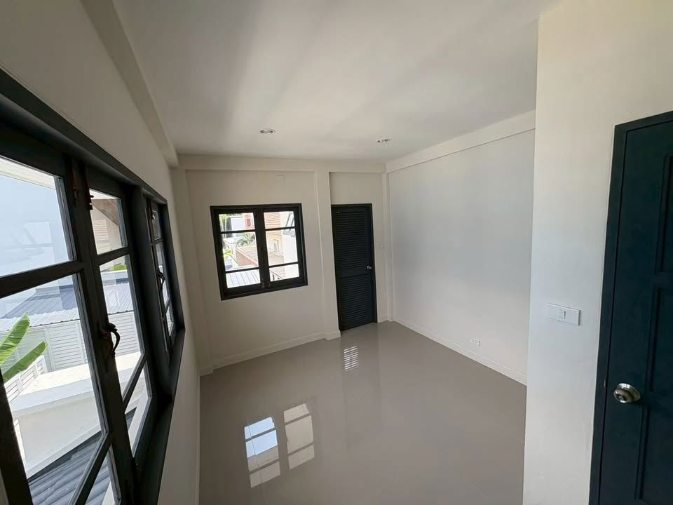 รูป ขายบ้านเดี่ยว2ชั้น หมู่บ้านภาณุการ์เด้นท์ ถ.สวนผัก  บ้านรีโนเวทอใหม่ทั้งหลัง - รูปที่ 6/11