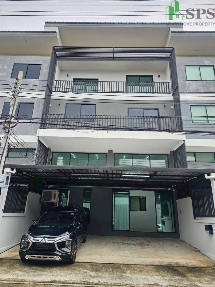 picture Home Office in Sukhumvit 50 for RENT ( SPSP617) - 1/20