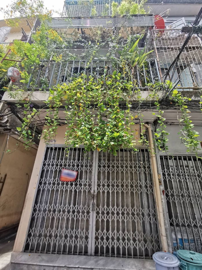 picture For sale: townhouse 11 square wah, Soi Trok Chalong Krung, Charoen Krung. - 3/19