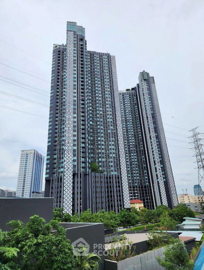 picture 1-BR Condo at Life Ladprao Valley near BTS Ha Yaek Lat Phrao (ID 1521537) - 10/10