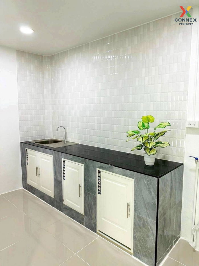 picture For Sale Townhouse/Townhome  , K.C. Ramintra 8 , newly renovated , Sam Wa Tawan Tok , Khlong Sam Wa , Bangkok , CX-126233 ✅ Live chat with us ADD LINE @connexproperty ✅  - 6/11
