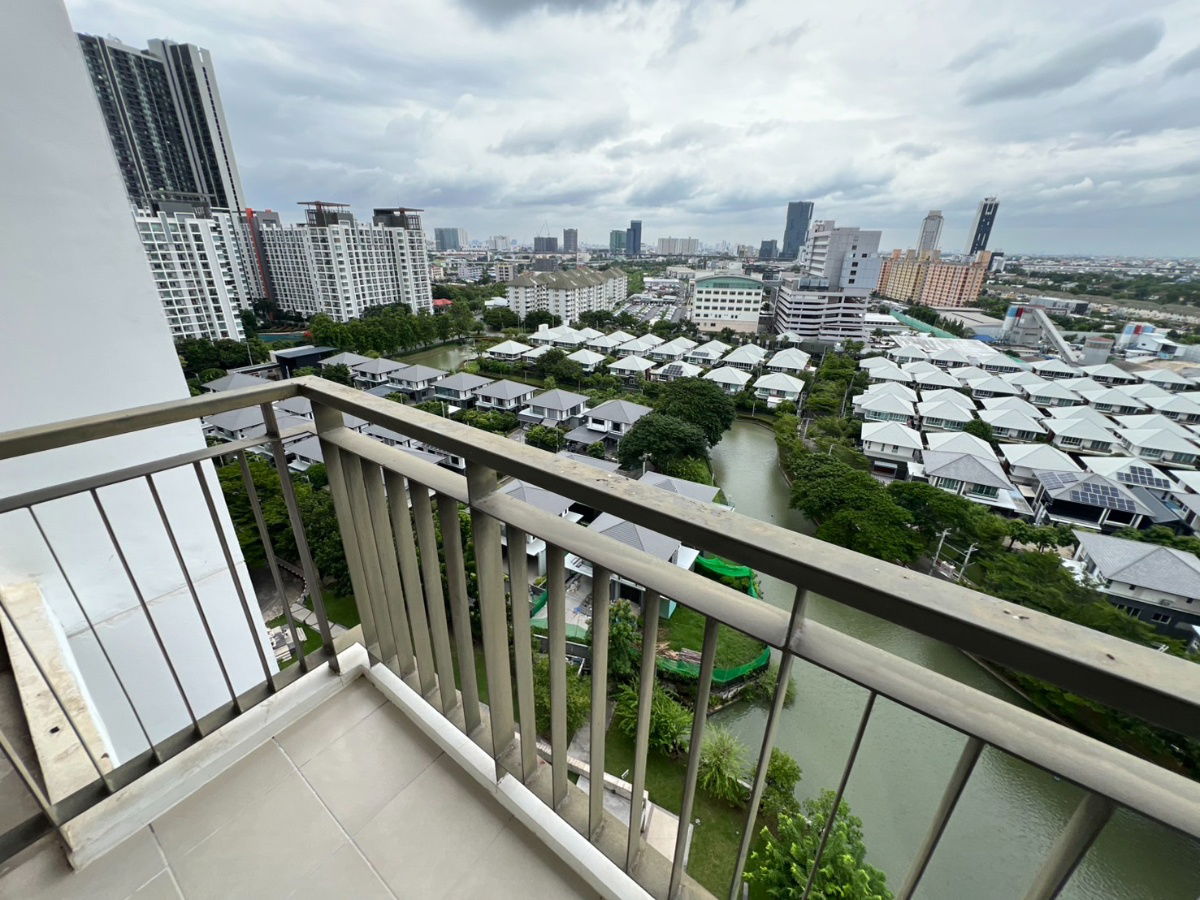 picture 🏙️Nice condo with lake view in the heart of Srinakarin 🌿 The Parkland Srinakarin Lakeside for rent Fully furnished, appliances included💖 - 7/11