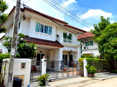 Houses for sale Saiaksorn School : บ้านเดี่ยว 254.4 square meter Bangkok Khan Na Yao Khan Na Yao for 5200000 THB