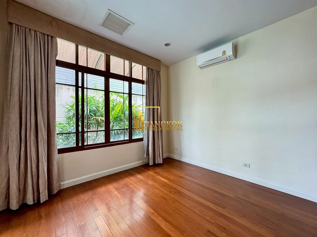 รูป Baan Sansiri 67 | Luxurious 4 Bed Pool Villa in Phra Khanong - BR7959SH - รูปที่ 21/68