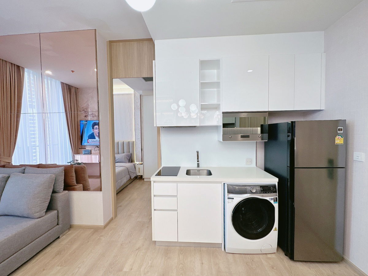 รูป 𝐍𝐨𝐛𝐥𝐞 𝐁𝟏𝟗 ห้องใหม่ แต่งสวย กว้าง เฟอร์นิเจอร์ครบ luxury รับสันญาระยะสั้น  𝟐𝟕,𝟎𝟎𝟎/เดือน - รูปที่ 13/26
