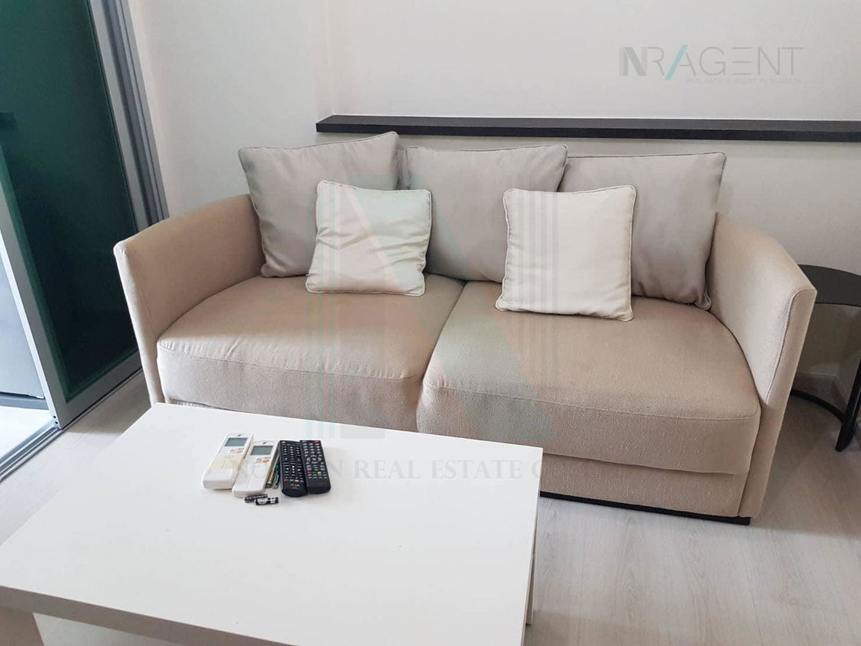 รูป ให้เช่า ไลฟ์ รัชดาภิเษก 1 ห้องนอน ชั้น 10 อาคาร A ใกล้ โรบินสัน - รูปที่ 1/8