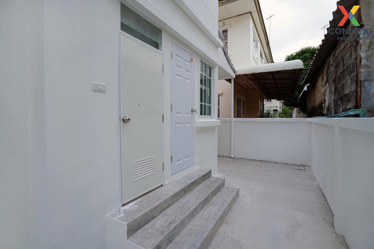 picture For Sale House , Chaiyaphruek Bang Khun Tiean , corner unit , newly renovated , Samae Dam , Bang Khun Thian , Bangkok , CX-125812 ✅ Live chat with us ADD LINE @connexproperty ✅  - 6/12