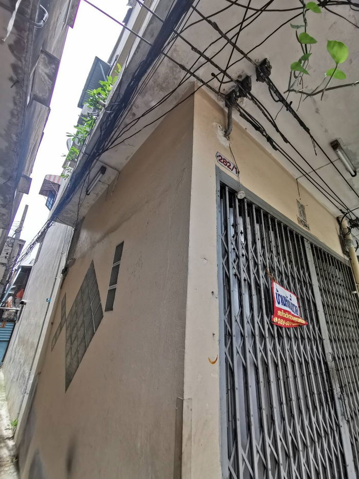 picture For sale: townhouse 11 square wah, Soi Trok Chalong Krung, Charoen Krung. - 2/19