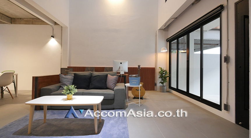 picture 🔼🔽 AccomA 📩  3 BR House in Khlong Ton Nuea (AA27387) - 3/17