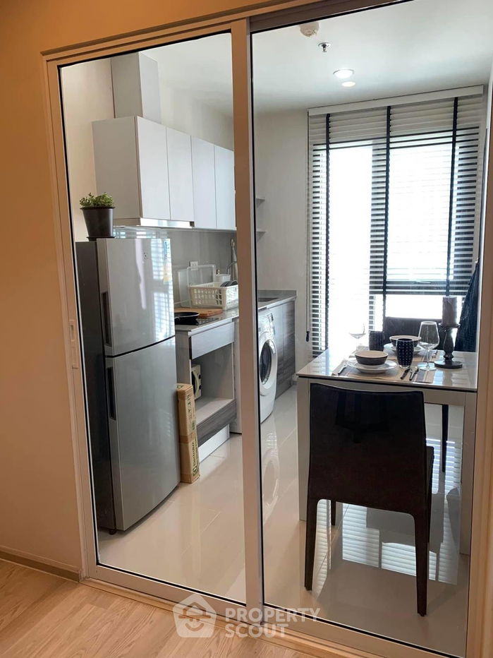 picture 1-BR Condo at Centric Ratchada - Huai Khwang near MRT Huai Khwang (ID 1738602) - 2/11