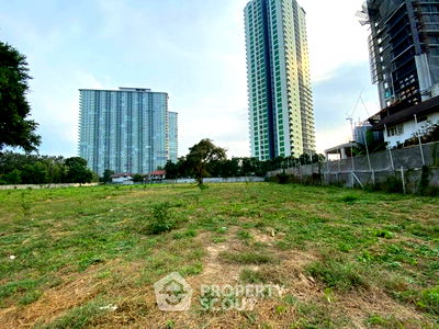 Land for sale Nong Prue, Chonburi : 8,220 m² Land for Sale close to Pattaya (ID 2217301)
