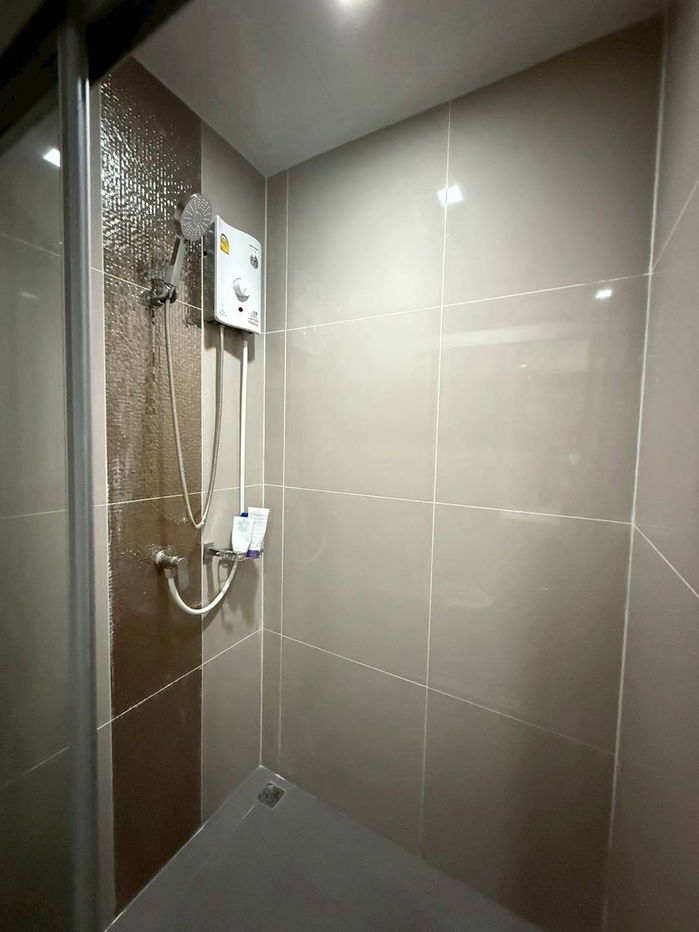 picture For Rent Ideo Asoke Rama-9, 2 Bedroom 2 Bathroom, special price, no crack in room, ready to move! - 10/12