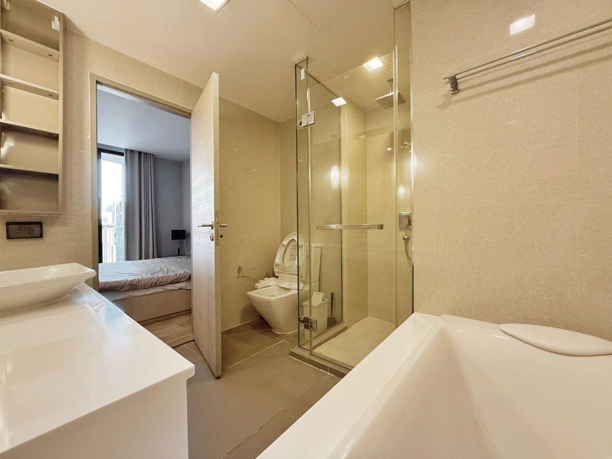picture Condo for rent Liv@49, special unit, beautiful room, fully furnished and ready to move in, only 300m from BTS Thonglor - RW006710 - 3/23