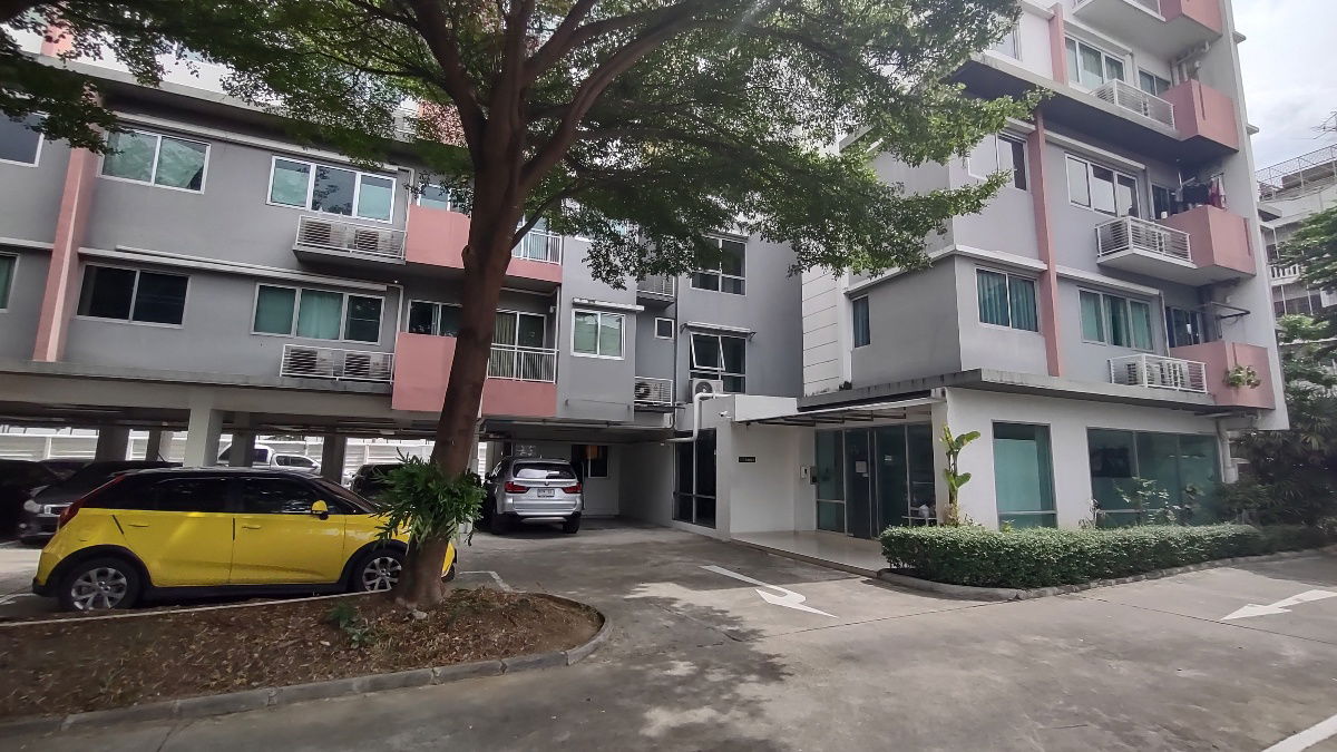 picture 1-bedroom condo for sale by owner **Not affected by the earthquake**  - 10/11
