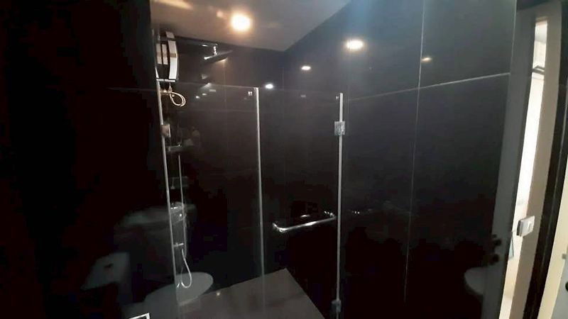 picture Condo for rent  :Rhythm Sukhumvit 36-38 ((BTS Thonglor )) MK-02  line @livingbkk - 8/9