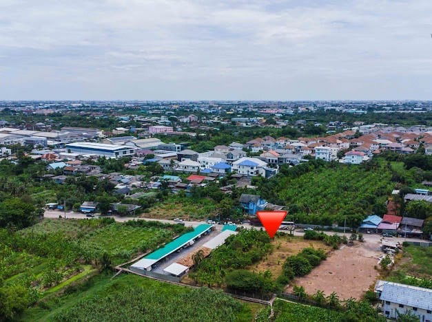 picture  Rarely on the market! Large Land Plot for Sale – 600 sq.wah in Petchmontol Green Project, Bangbon 5 Road - 10/14