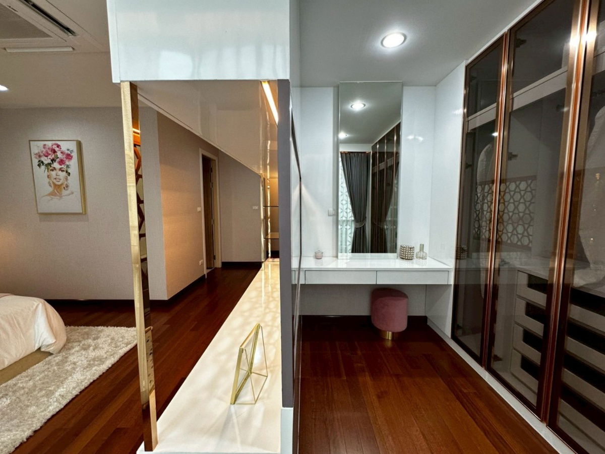 picture Luxury 4-Storey Townhome in Prime Rama 3 Location | Cote Maison - 9/12