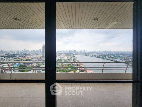 picture 3-BR Condo at Riverine Place in Suan Yai (ID 2106091) - 2/12