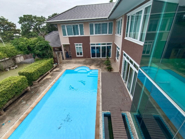 picture Big house 1 rai, Panya Inthra P4, Pool Villa for big family or company - 43/50