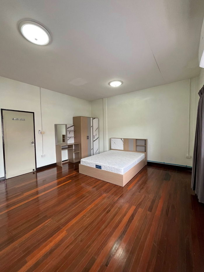 picture WS1560 🏡 Ready to move in house for rent! ✨ 2-storey townhouse, very good location in Kaset-Nawamin area, rent only 16,000 baht/month - 9/22