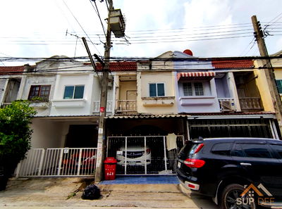 ทาวน์โฮม ม.นอร์ทกรุงเทพ วิทยาเขตสะพานใหม่ : ขายด่วน ทาวน์เฮ้าส์ 2 ชั้น  หมู่บ้านณัฐกานต์ 3-5 