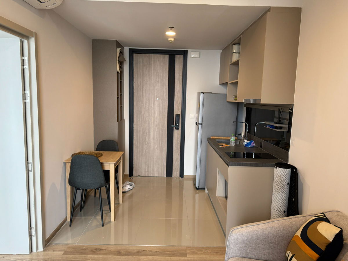 รูป OKA HAUS Sukhumvit 36 | ราคา 18,000 บาท | ห้องสวย ห้องใหม่ เฟอร์นิเจอร์ครบ พร้อมเข้าอยู่ด่วน!! - รูปที่ 3/10