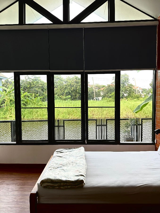 รูป ขายบ้านเดี่ยว 2 ชั้น ติดริมสระน้ำโครงการ หมู่บ้าน กฤษดานคร 25 มีสนามกอล์ฟในโครงการ เหมาะซื้ออยู่อาศัยพักผ่อนหย่อนใจ บรรยากาศดี เงียบสงบ - รูปที่ 8/13